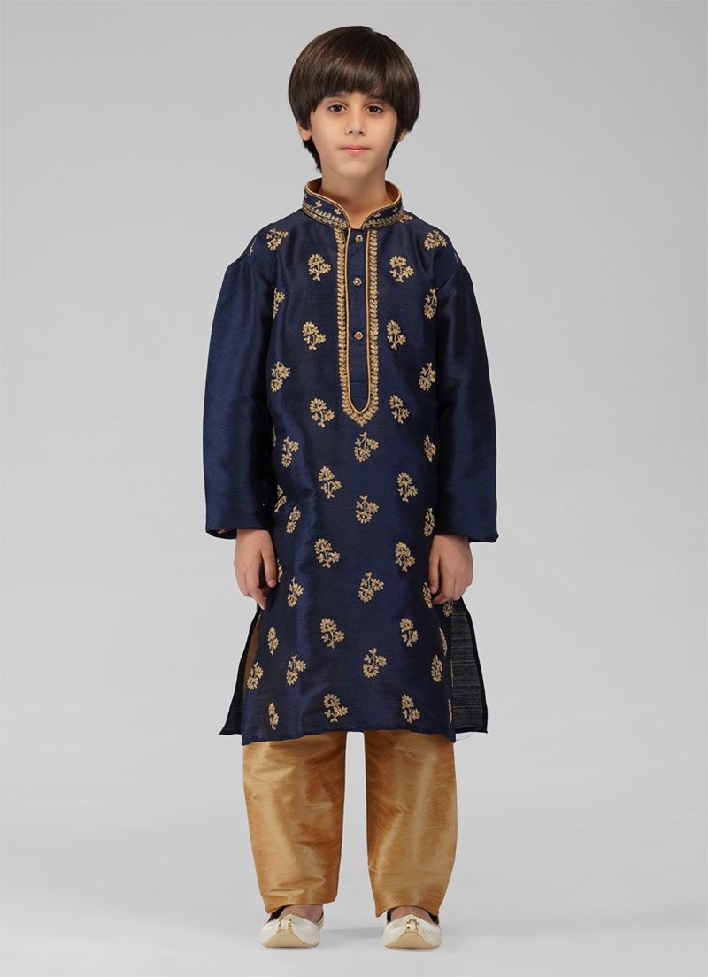 Buty Zari Embroidered Kurta Churidaar Set